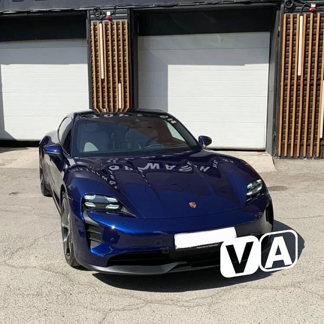Porsche Taycan
